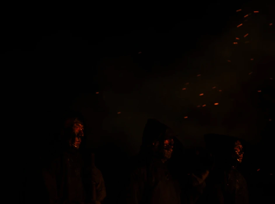 Still frame 34 from Maslo Chernogo Tmina - Nevedomy Mir (2020) directed by Aisultan Seitov