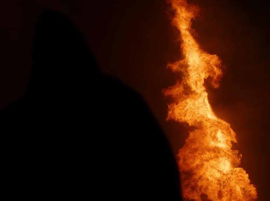 Still frame 37 from Maslo Chernogo Tmina - Nevedomy Mir (2020) directed by Aisultan Seitov