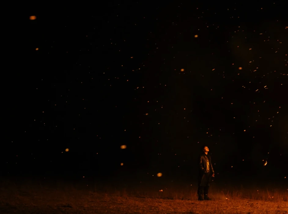 Still frame 43 from Maslo Chernogo Tmina - Nevedomy Mir (2020) directed by Aisultan Seitov
