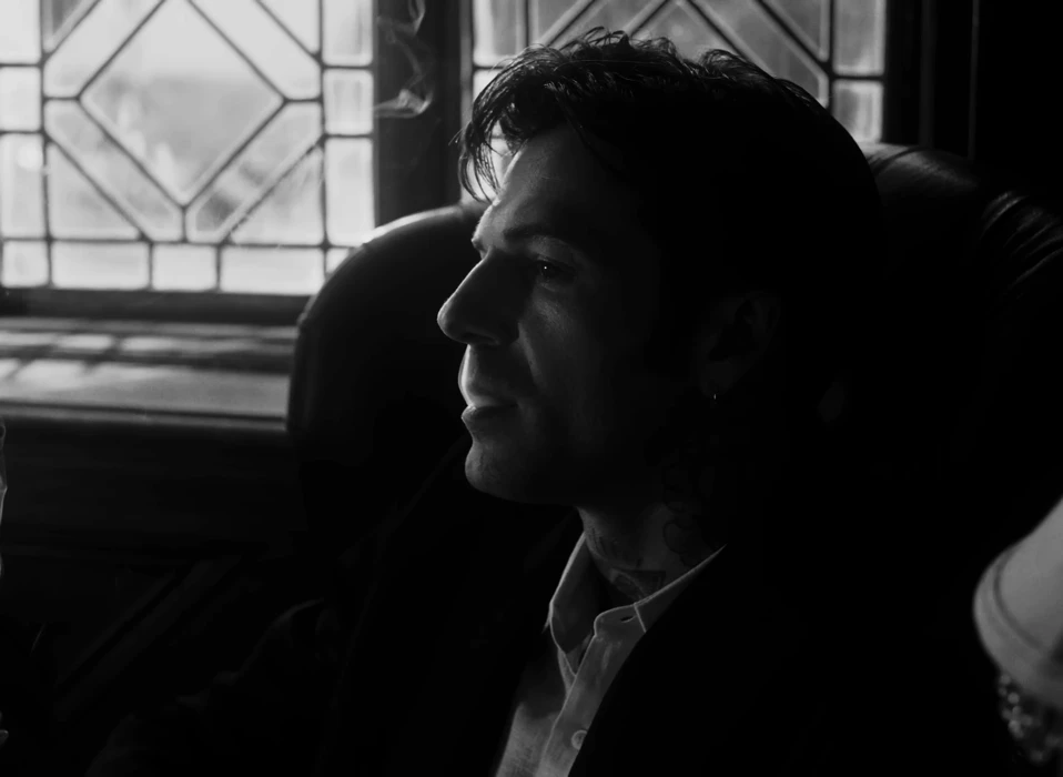Still frame 6 from Nessa Barrett - Buffalo 66 (2026) directed by Claire Bishara 