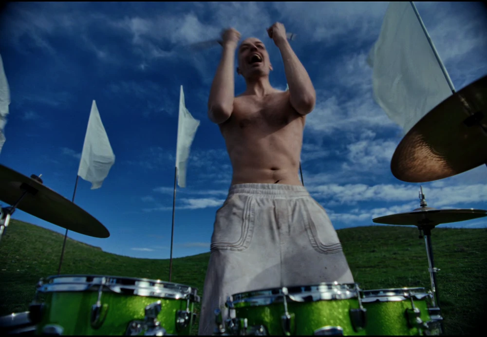 Still frame 22 from ZEP - NO ENEMIES (2026) directed by Joachim Spruit, Robin Van Geemen, ZEP