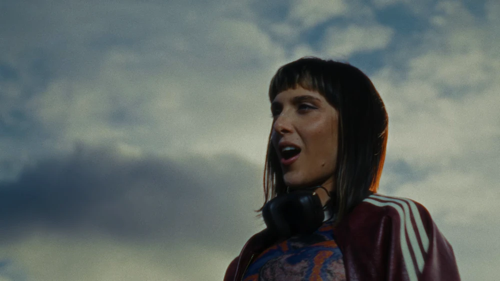 Still frame 15 from OTOY x KLER - На двох (2026) directed by Oleksandr Hirchenko