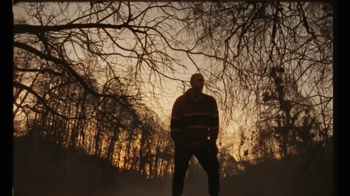 Still frame 33 from Tom Misch & Yussef Dayes - What Kinda Music (2020) directed by Douglas Bernardt