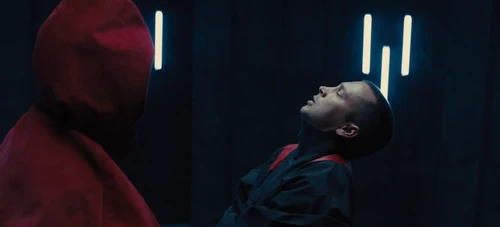 Still frame 21 from Twenty One Pilots - City Walls (2025) directed by Jansen Noen
