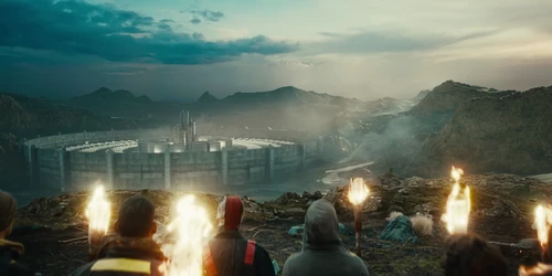 Still frame 30 from Twenty One Pilots - Paladin Strait (2024) directed by Jensen Noen
