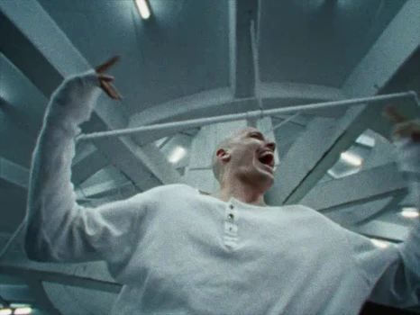 Still frame 57 from ZEP - DON'T BREAK (2026) directed by ZEP, Joachim Spruijt, Robin van Geemen 