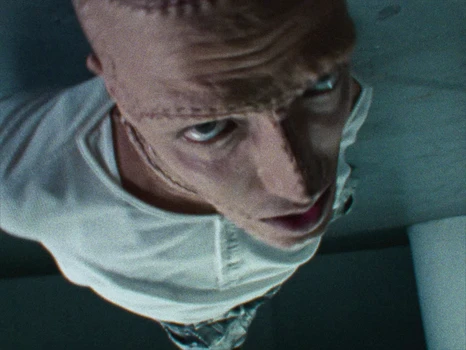 Still frame 83 from ZEP - DON'T BREAK (2026) directed by ZEP, Joachim Spruijt, Robin van Geemen 