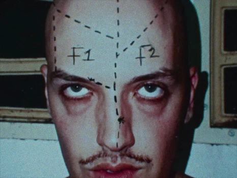 Still frame 31 from ZEP - DON'T BREAK (2026) directed by ZEP, Joachim Spruijt, Robin van Geemen 