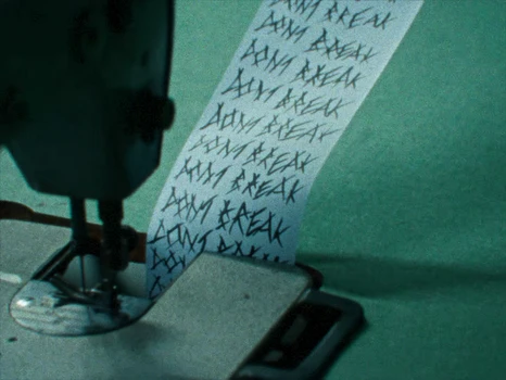 Still frame 37 from ZEP - DON'T BREAK (2026) directed by ZEP, Joachim Spruijt, Robin van Geemen 