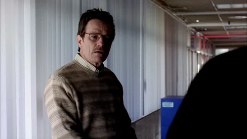 Still frame 40 from Breaking Bad Season 1 Episode 1
