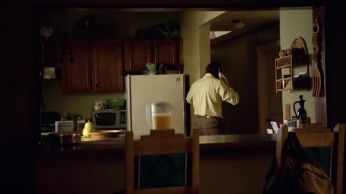 Still frame 17 from Breaking Bad Season 1 Episode 2