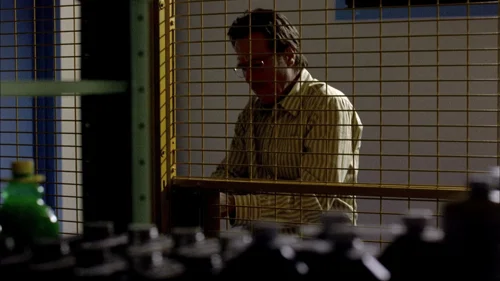 Still frame 25 from Breaking Bad Season 1 Episode 2