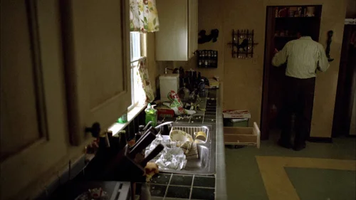 Still frame 57 from Breaking Bad Season 1 Episode 2
