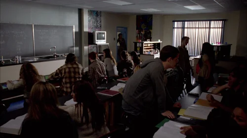Still frame 73 from Breaking Bad Season 1 Episode 3
