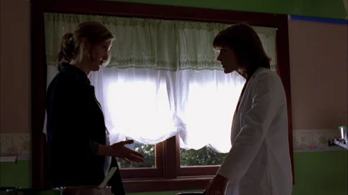 Still frame 8 from Breaking Bad Season 1 Episode 3