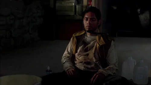 Still frame 12 from Breaking Bad Season 1 Episode 3