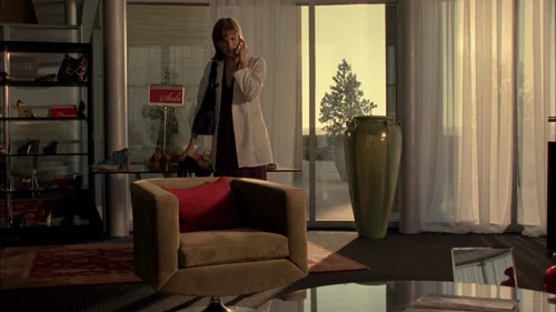 Still frame 27 from Breaking Bad Season 1 Episode 3