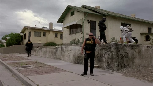 Still frame 28 from Breaking Bad Season 1 Episode 3
