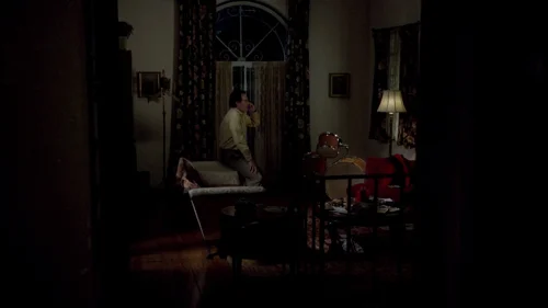 Still frame 41 from Breaking Bad Season 1 Episode 3