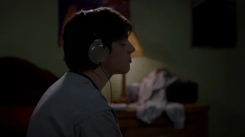 Still frame 15 from Breaking Bad Season 1 Episode 4