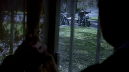Still frame 26 from Breaking Bad Season 1 Episode 4