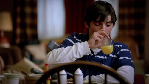 Still frame 16 from Breaking Bad Season 1 Episode 5