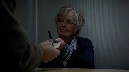 Still frame 7 from Breaking Bad Season 1 Episode 6