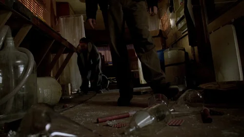 Still frame 1 from Breaking Bad Season 1 Episode 6
