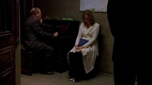 Still frame 45 from Breaking Bad Season 1 Episode 7