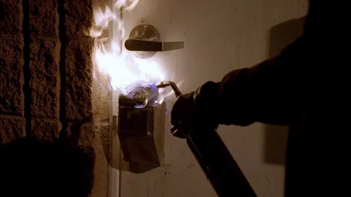 Still frame 49 from Breaking Bad Season 1 Episode 7
