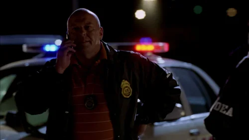 Still frame 77 from Breaking Bad Season 2 Episode 1