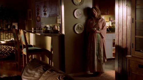 Still frame 56 from Breaking Bad Season 2 Episode 1