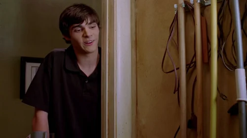 Still frame 43 from Breaking Bad Season 2 Episode 10
