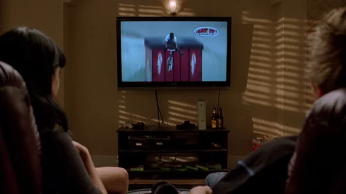 Still frame 24 from Breaking Bad Season 2 Episode 11