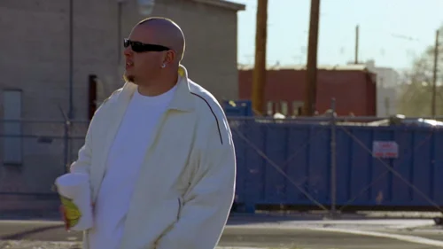 Still frame 3 from Breaking Bad Season 2 Episode 11
