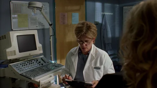 Still frame 35 from Breaking Bad Season 2 Episode 11