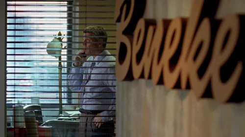 Still frame 43 from Breaking Bad Season 2 Episode 11