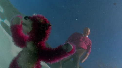 Still frame 99 from Breaking Bad Season 2 Episode 13