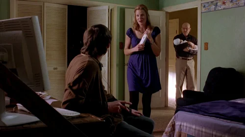 Still frame 57 from Breaking Bad Season 2 Episode 13