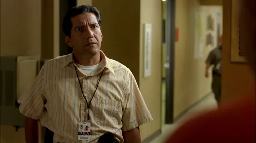 Still frame 6 from Breaking Bad Season 2 Episode 2