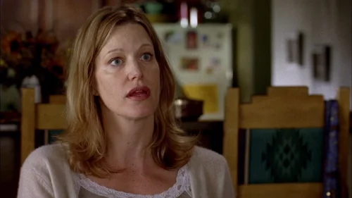 Still frame 11 from Breaking Bad Season 2 Episode 2