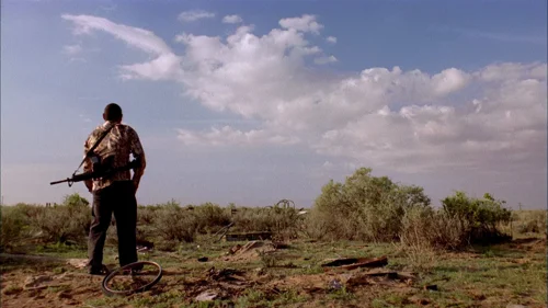 Still frame 13 from Breaking Bad Season 2 Episode 2