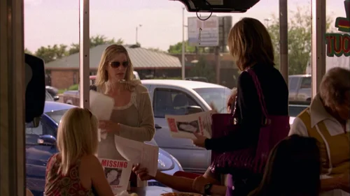 Still frame 20 from Breaking Bad Season 2 Episode 2