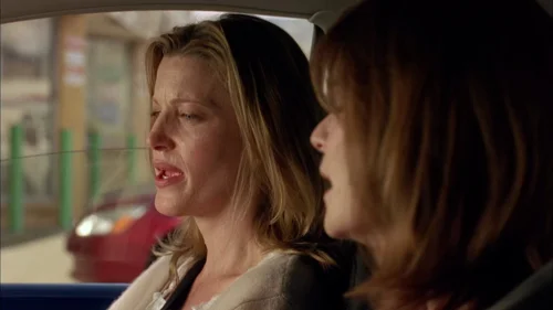 Still frame 22 from Breaking Bad Season 2 Episode 2
