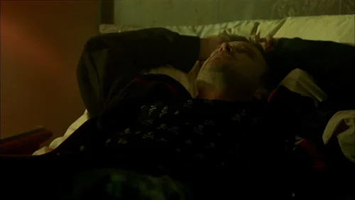 Still frame 28 from Breaking Bad Season 2 Episode 3
