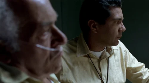 Still frame 44 from Breaking Bad Season 2 Episode 3