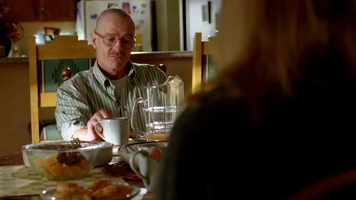 Still frame 11 from Breaking Bad Season 2 Episode 4