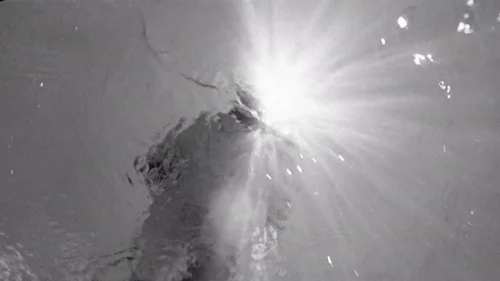 Still frame 1 from Breaking Bad Season 2 Episode 4