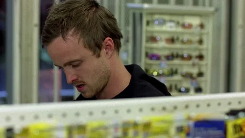 Still frame 5 from Breaking Bad Season 2 Episode 4