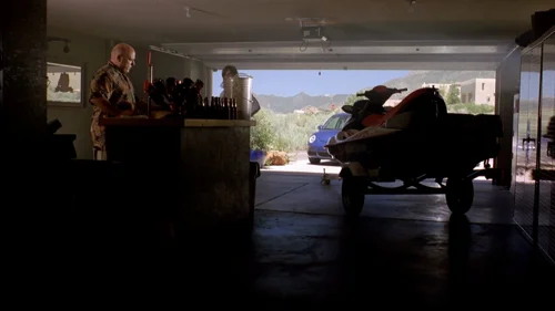 Still frame 29 from Breaking Bad Season 2 Episode 5